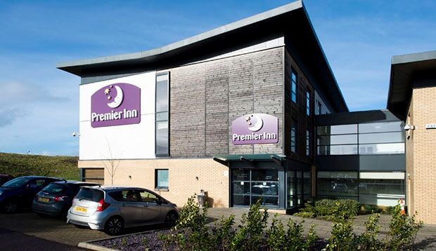 Premier Inn Glasgow Newton Mearns Exterior foto